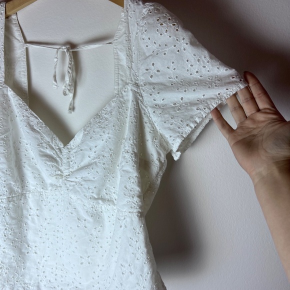 Abercrombie & Fitch White Delicate Short Sleeve Lace Blouse - XL - Bridal NWOT - Picture 4 of 7